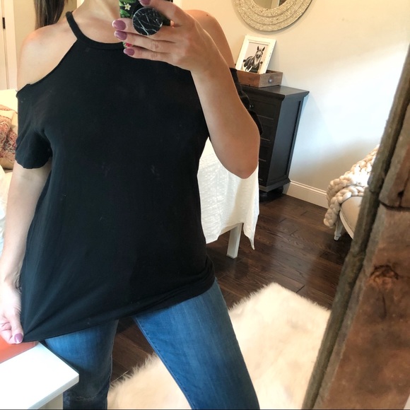 Armani Exchange Tops - Armani Exchange large cold shoulder tee like new